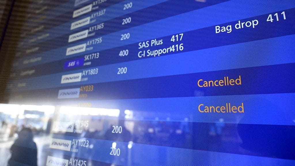 Finnair joutui perumaan keskiviikkona noin sata lentoa ja perjantaina noin 80 lentoa.