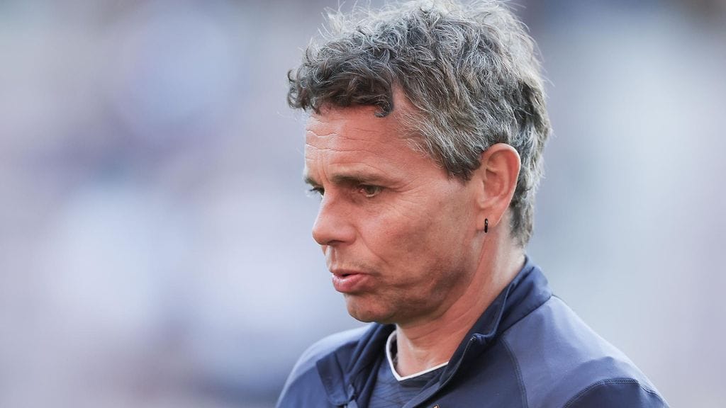 Simo Valakarin luotsaama St. Johnstone matkaa Skotlannin Mestaruussarjaan.