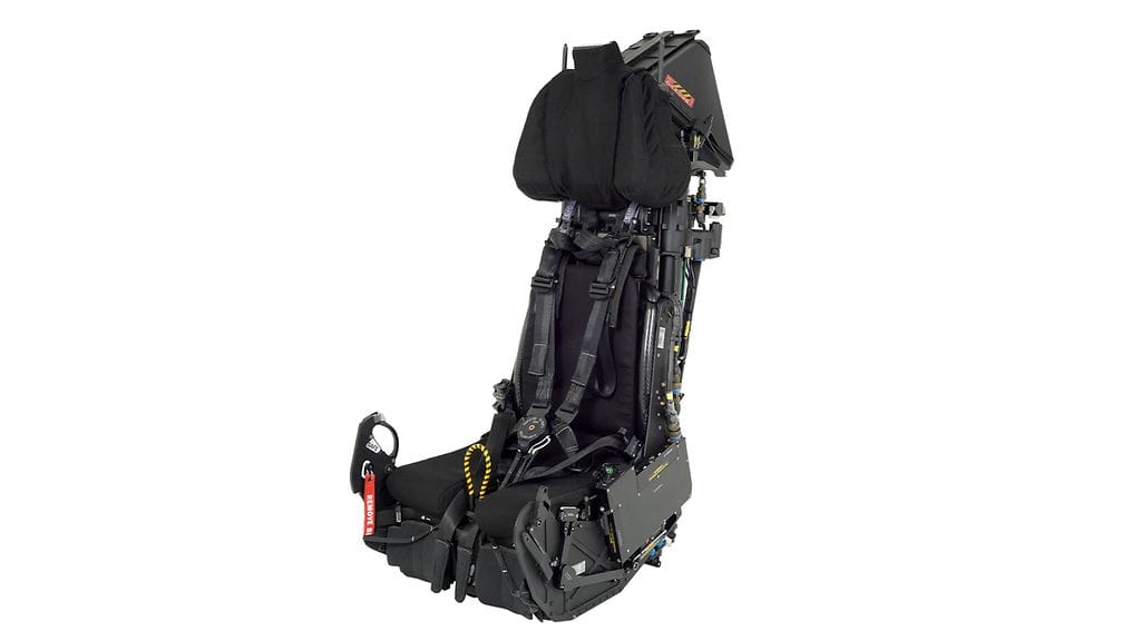 1605 Heittoistuin hornet istuin