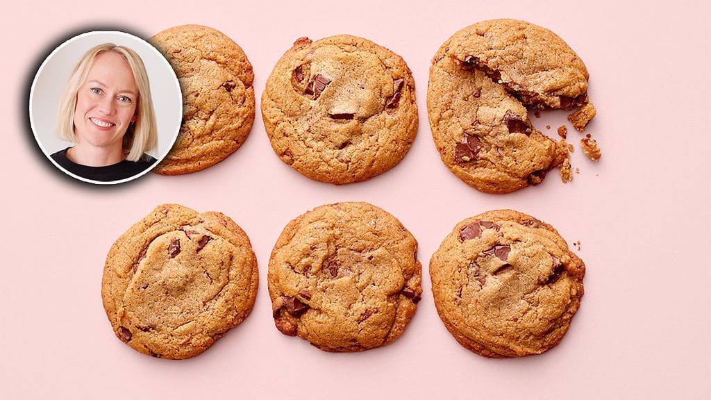 McDonald's-keksit ovat somehitti, josta ruokatoimittaja Outi Tuomivaara on loihtinut oman versionsa tuoreeseen ruokakirjaansa.