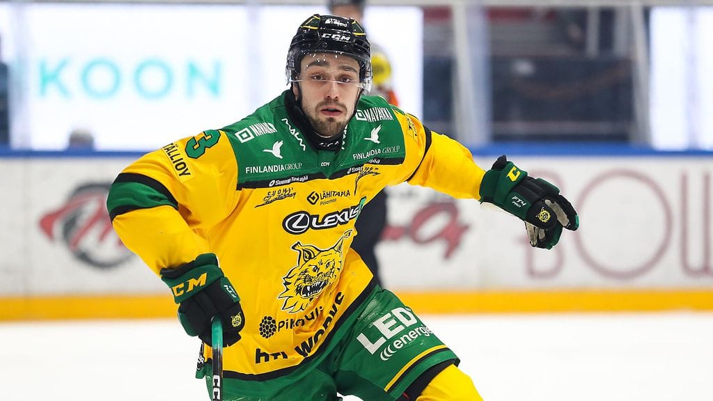 Niklas Friman pelasi kaksi viime kautta Ilveksessä joukkueen kapteenina.
