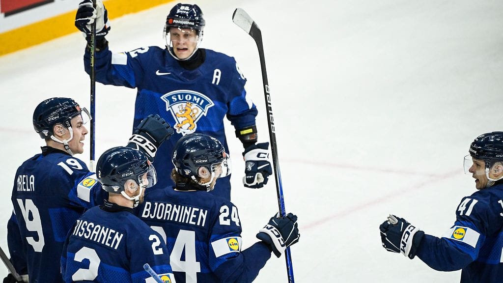 Leijonat kohtaa MM-kisojen puolivälierissä