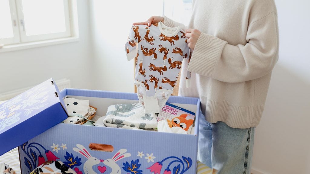 Äitiyspakkauksen hankinta-arvoa suunnitellaan nostettavaksi 170 eurosta 210 euroon.