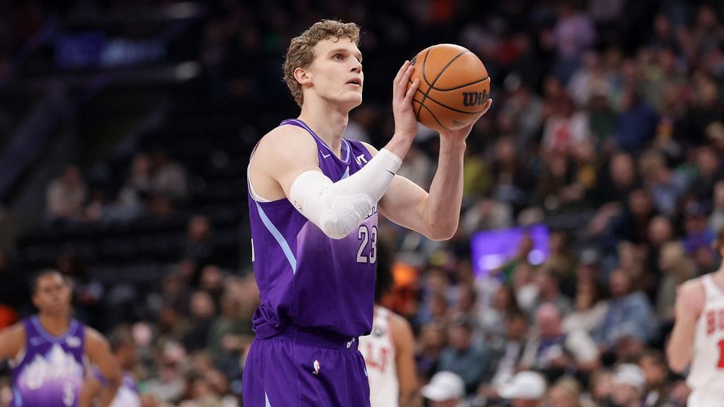Lauri Markkasen nimi nostettiin siirtohuhuihin.