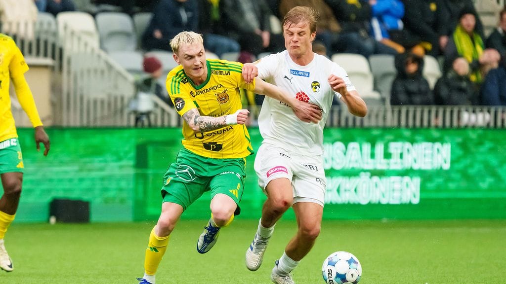 Ilves voitti sarjakärki KuPSin 3–0.