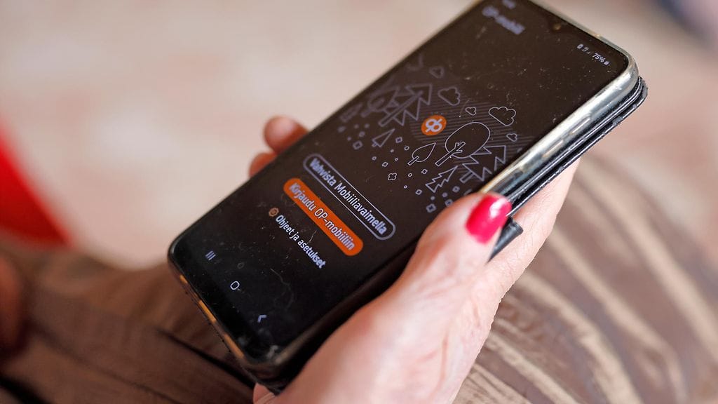 Vain murto-osa suomalaisista on suojannut käyttötilinsä turvarajoilla.