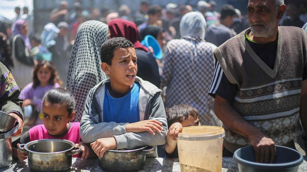 WFP sanoo, että nälänhädän välttämiseksi ja henkien pelastamiseksi tarvitaan välitön, rajoittamaton ja turvallinen mahdollisuus toimittaa apua Gazaan.