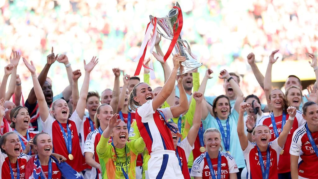 Arsenal otti omansa yli 38 000 katsojan edessä Lissabonissa.