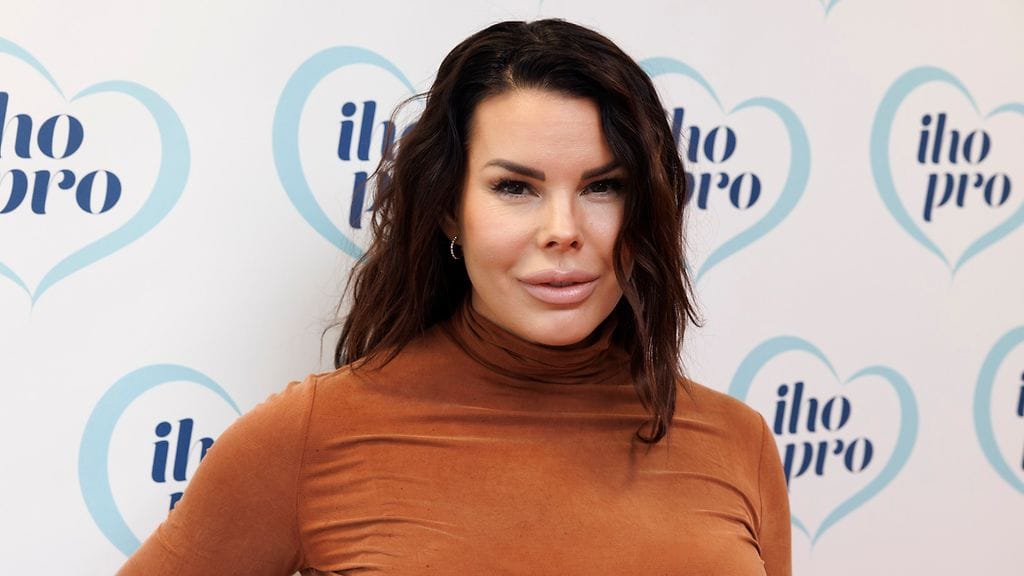 Suvi Pitkänen on edelleen yhdessä miehensä kanssa.