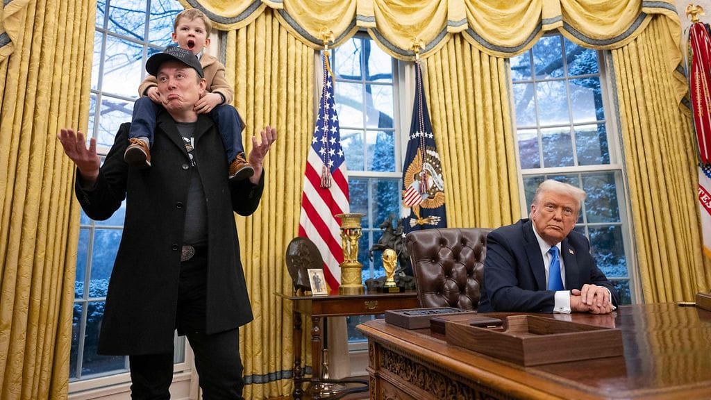 Elon Musk ja Donald Trump Valkoisessa talossa 11. helmikuuta.