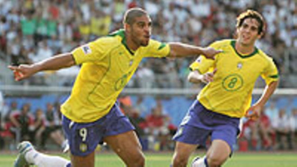 Adriano ja Kaka (Kuva: Ben Radford/Getty Images)