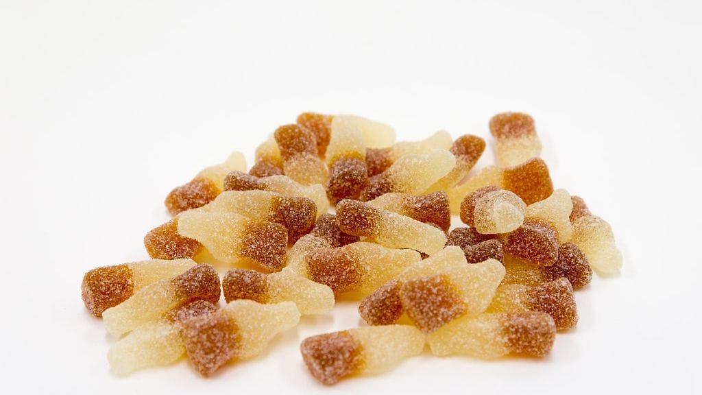 Haribon Happy Cola F!ZZ -karkeista löytyi kannabista.