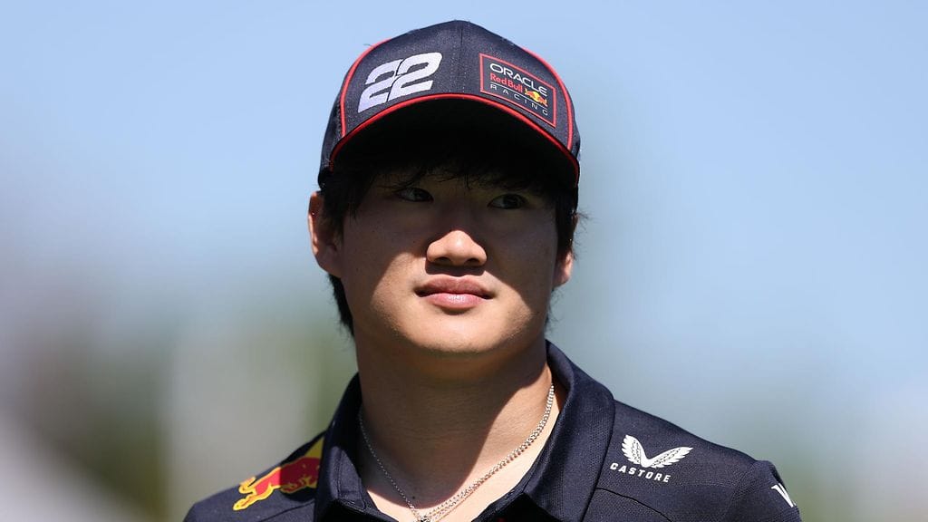 Yuki Tsunoda jäi kauas kärjestä Espanjan GP:n harjoituksissa.