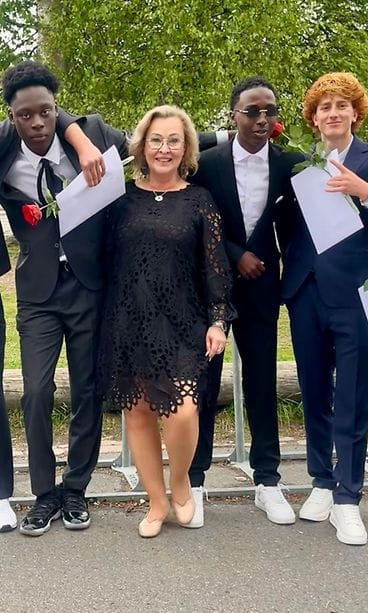 Itäkeskuksen peruskoulun päättäjäiset