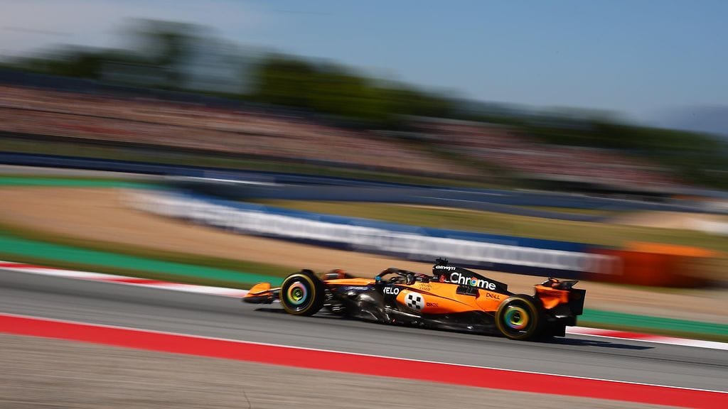 Oscar Piastri piti ylivoimaista kyytiä Barcelonan kolmansissa harjoituksissa.