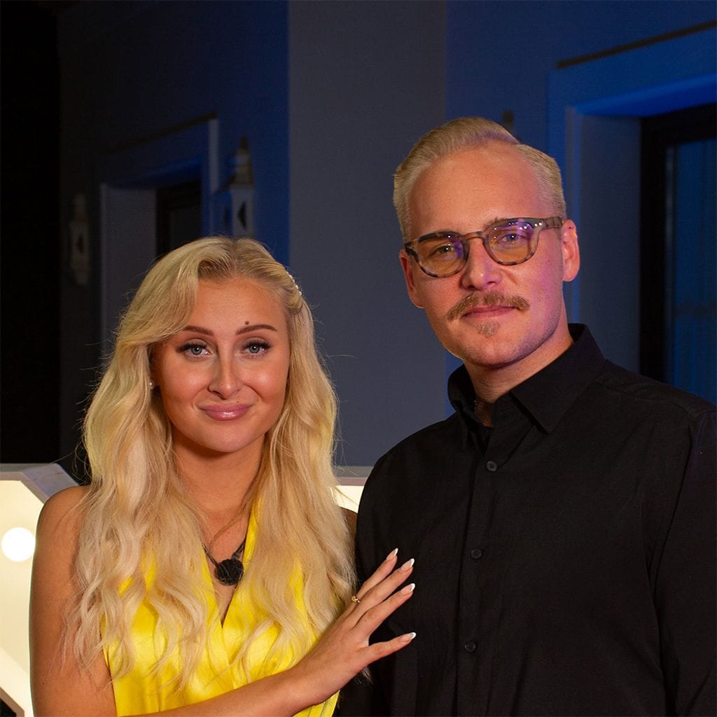 love island suomi_S5_ iiris_joel_1x1