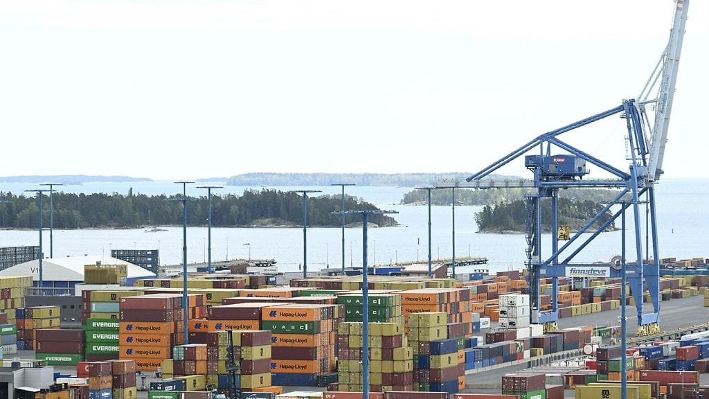 Talousjärjestö OECD arvioi, että Suomen talouskasvu kiihtyy tänä vuonna 0,7 prosenttiin.