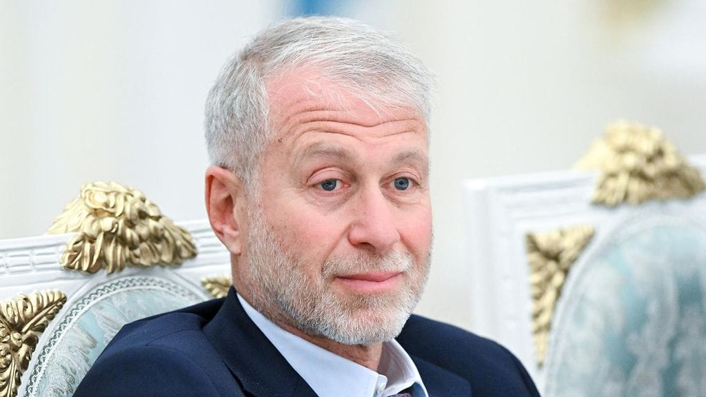 Roman Abramovitsh haluaa käyttää miljardinsa "Ukrainan sodan kaikkien uhrien hyväksi".