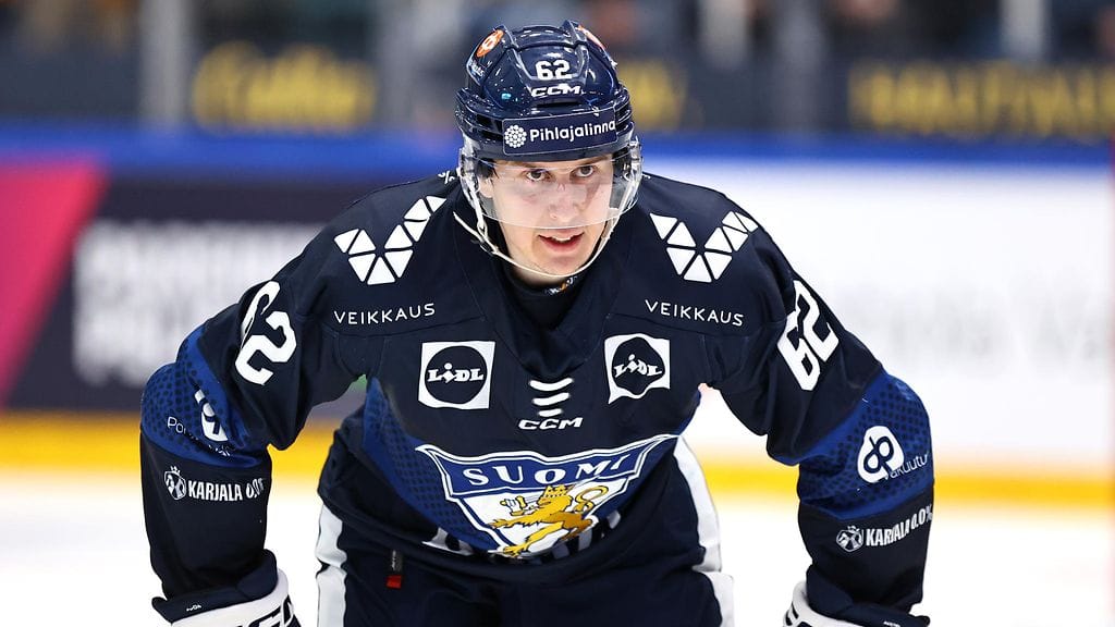 Robert Leino, 32, siirtyy Örebrosta Kloteniin.