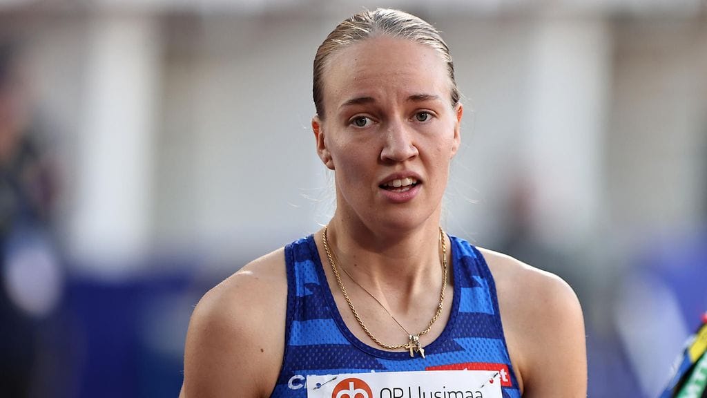 Mette Baas paineli 300 uuden Suomen ennätyksen 36,71.