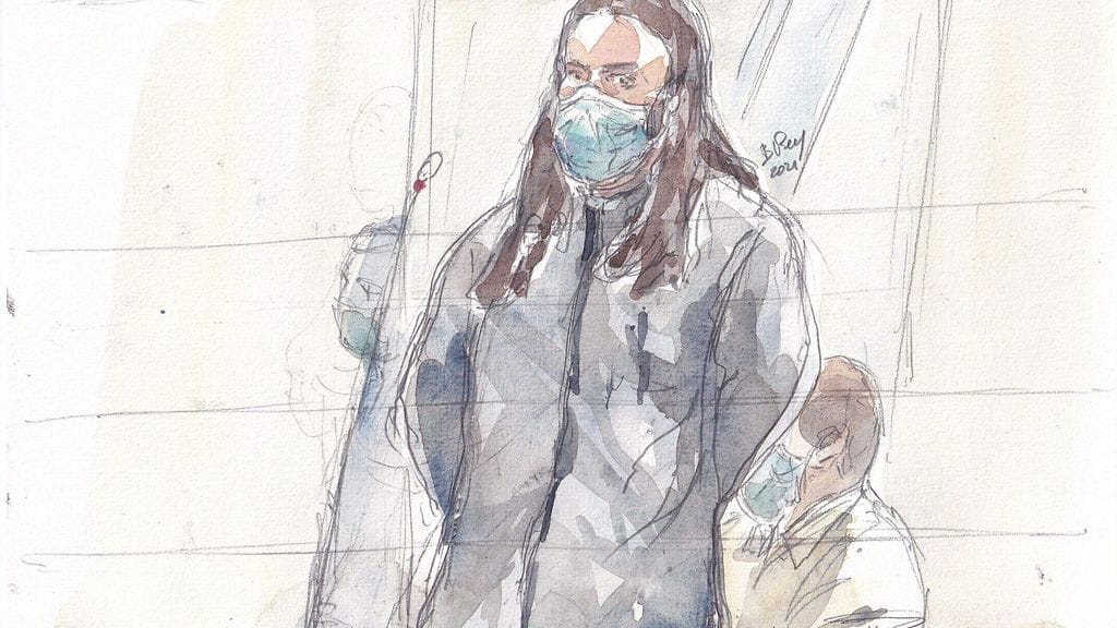 Krayem tuomittiin vuonna 2022 Ranskassa 30 vuodeksi vankilaan osallisuudesta vuoden 2015 terrori-iskuihin Pariisissa. Kuva on piirros kyseisestä oikeudenkäynnistä.