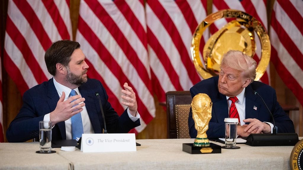 J.D. Vance ja Donald Trump.