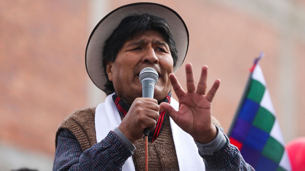 Aikanaan eroamaan painostettu ex-presidentti Evo Morales on joutunut terrorisyytösten kohteeksi. Syyskuussa 2024 otetussa kuvassa Morales pitää puhetta, jossa hän muun muassa puolusti ehdokkuuttaan vuoden 2025 presidentinvaaleissa.