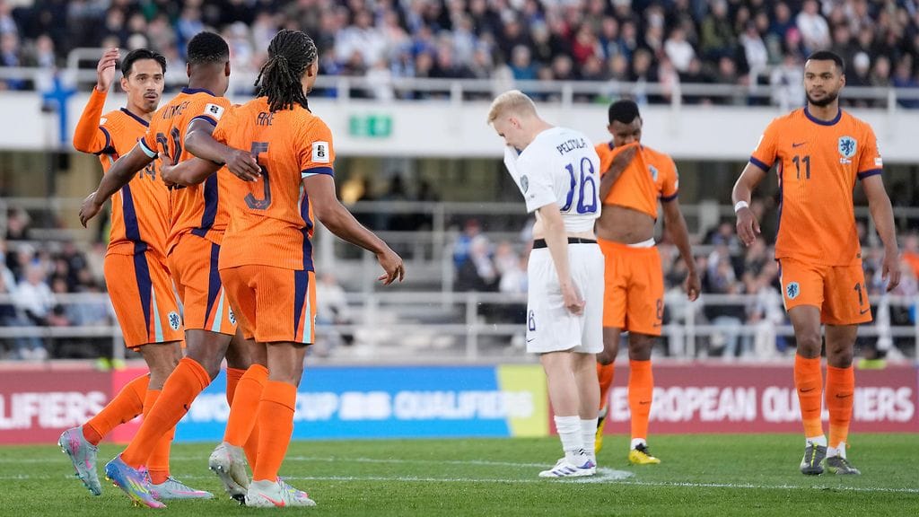 Hollanti ei antanut Huuhkajille juuri mitään palaa.