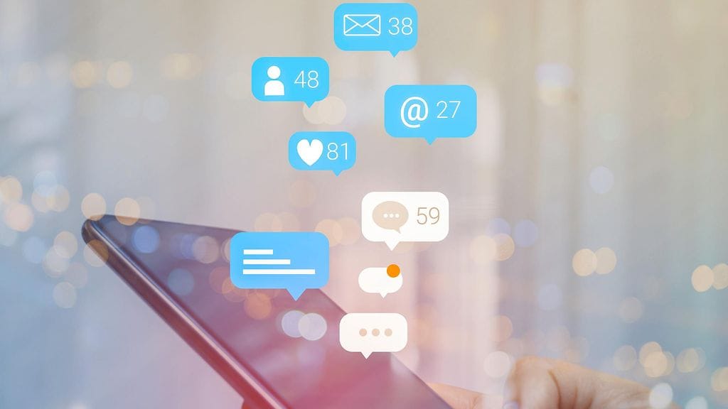 Kiinnitämme helposti huomiota puhelimiemme ilmoituksiin.