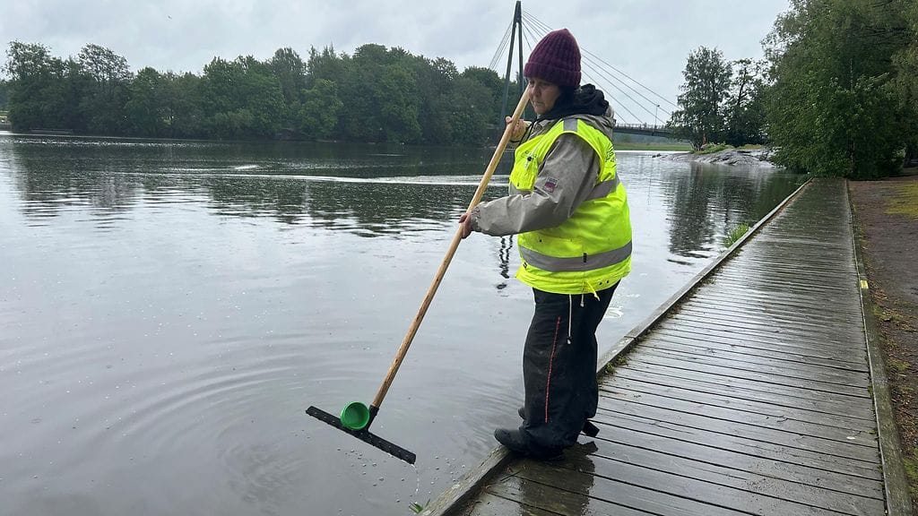 Kalastusroska, kalastuksenvalvoja
