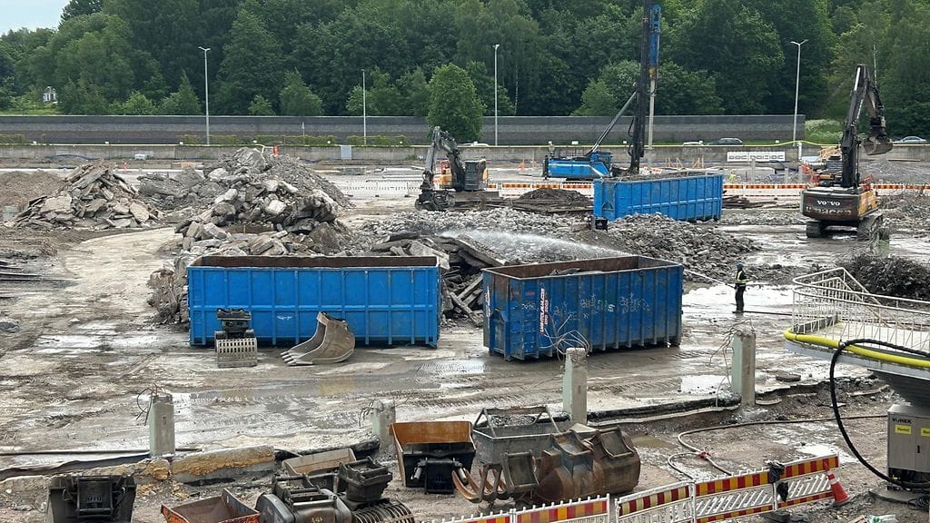 Koskelan varikko, työmaa, kierrätys, rakentaminen