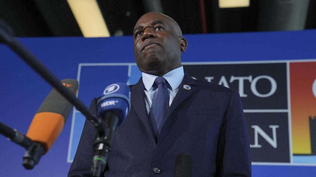 Britannian ulkoministeri David Lammy kuvattuna Naton epävirallisessa ulkoministerikokouksessa Turkissa toukokuussa 2025.