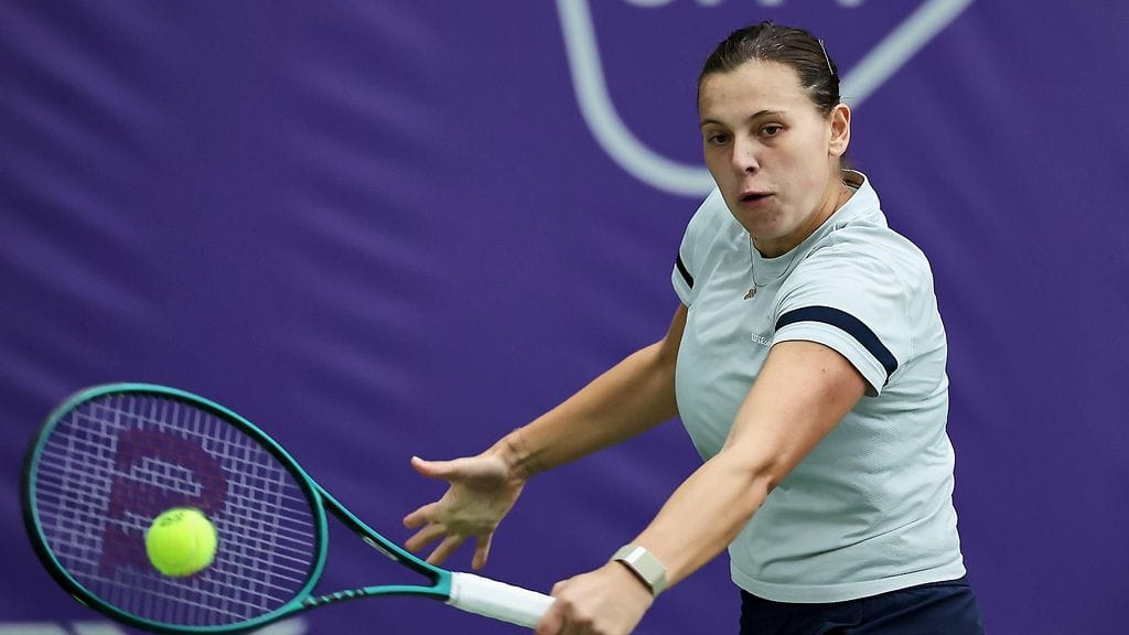 Myös Suomen tennisnaisten ykköspelaaja Anastasia Kulikova hoiti leiviskänsä.