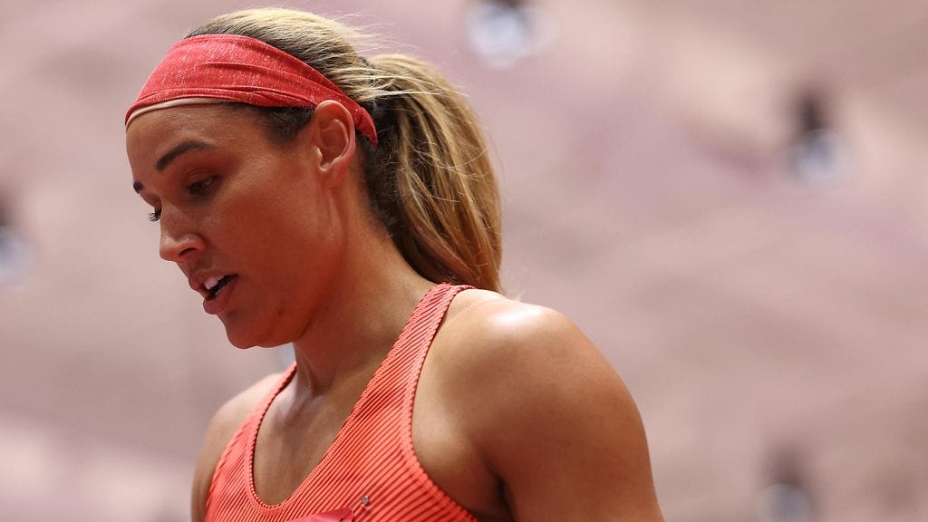 Lolo Jones kokee porttikiellon vaarantavan hänen mahdollisuuksiaan kilpailla ensi vuoden talviolympialaisissa.