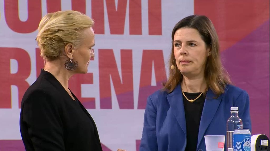 OMA Sara Kajander, puolustusministeriö, suomiareena