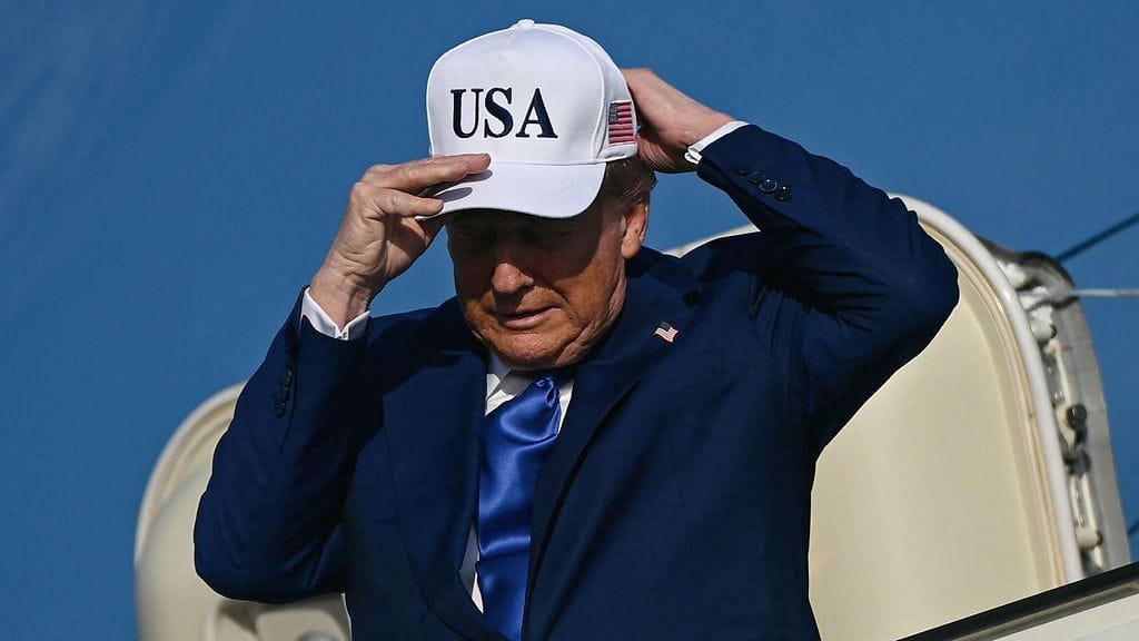 Yhdysvaltain tarkoituksena on saada Iran palaamaan taas neuvottelupöytään ydinohjelmastaan.