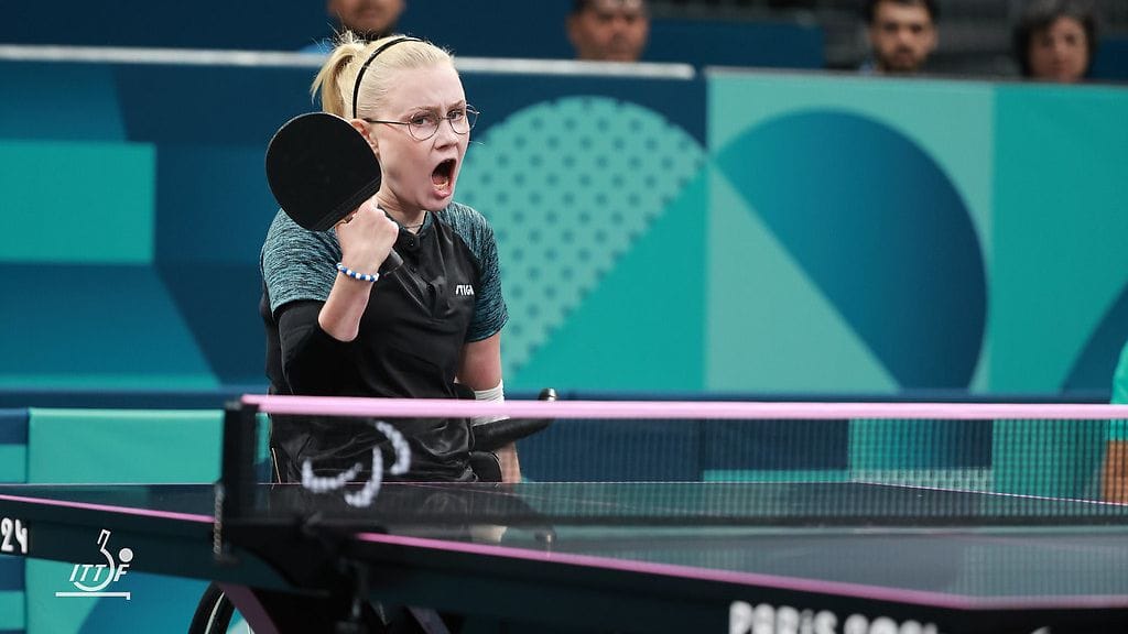 Aino Tapola loistaa parapöytätenniksessä.