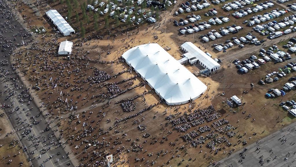Vanhoillislestadiolaisten Suviseuroihin Lopelle odotetaan kymmeniä tuhansia kävijöitä.