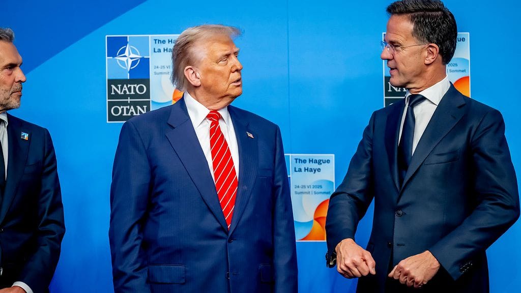 Naton pääsihteeri Mark Rutte ja Yhdysvaltain presidentti Donald Trump Naton huippukokouksessa Haagissa, Alankomaissa 25. kesäkuuta 2025.