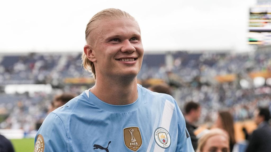 Erling Haaland saavutti 300 maalin rajapyykin ällistyttävän nopeasti.