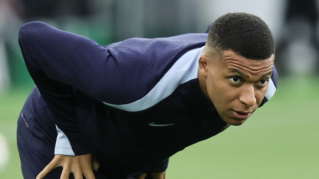 Kylian Mbappen ja PSG:n ilmiriita ottaa uusia kierroksia.