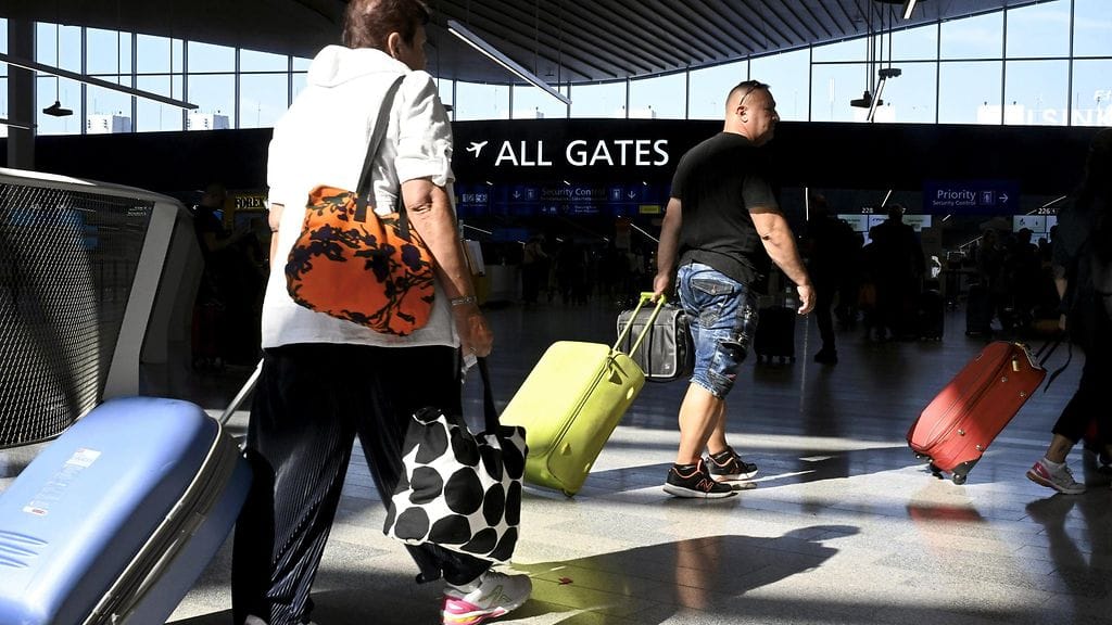 IAU:n ilmoittamat 16.–25.7. välille ilmoitetut lentoliikenteen palveluiden työnseisaukset peruuntuvat työriitasopimuksen hyväksymisen myötä.