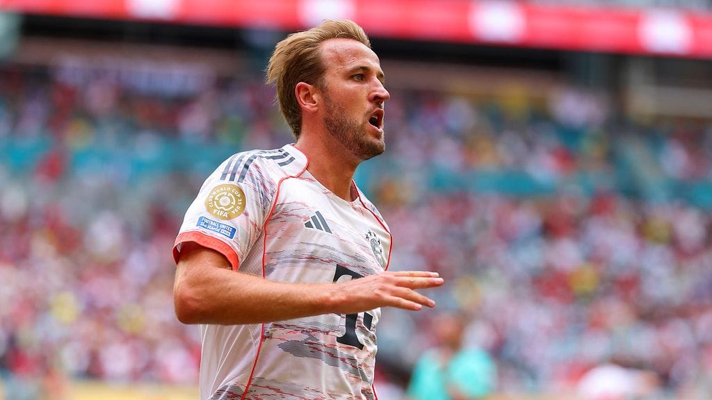 Bayern Münchenin Harry Kane kuritti Flamengoa kahdella maalilla.