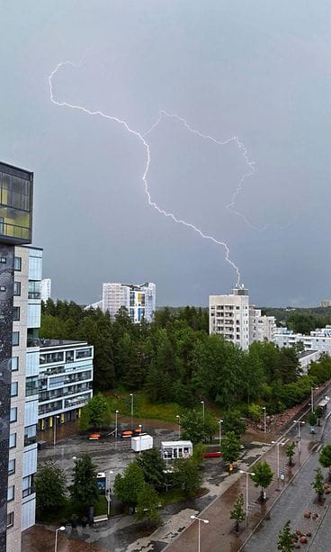 Salama lukijan kuva