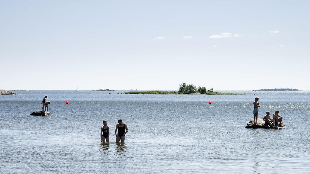 Etelä-Suomeen on annettu varoitus korkeasta uv-säteilystä. Kuvituskuva.