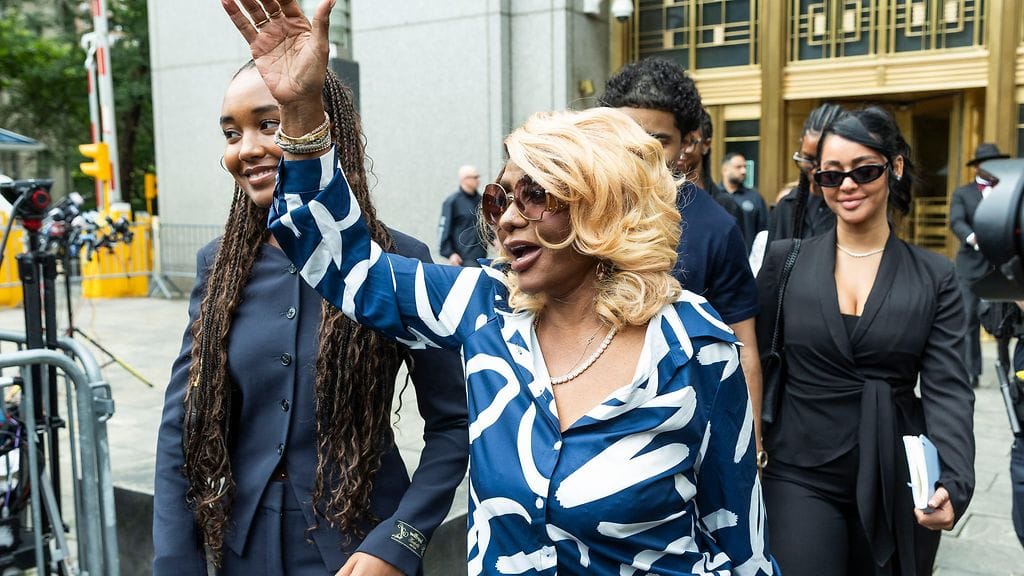 AOP Sean Combsin äiti lähtee oikeudesta