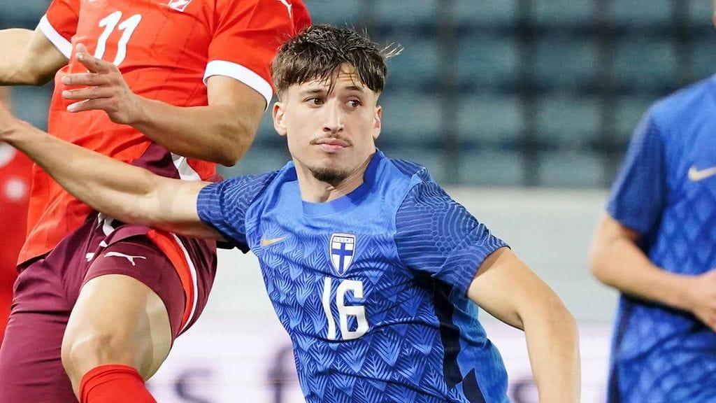 Dario Naamo pelasi yhden ottelun Pikkuhuuhkajille kesän EM-kisoissa.