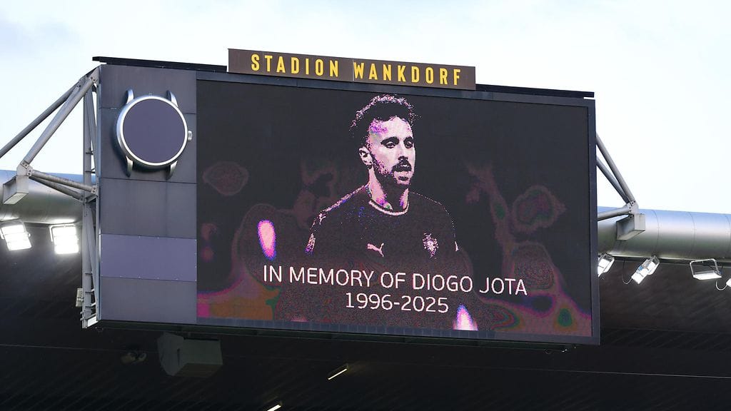 Diogo Jotaa muistettiin Stadion Wankdorfilla Bernissä.