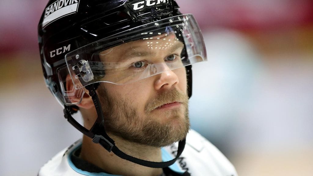 Mikko Kousa palaa Pelicansiin.