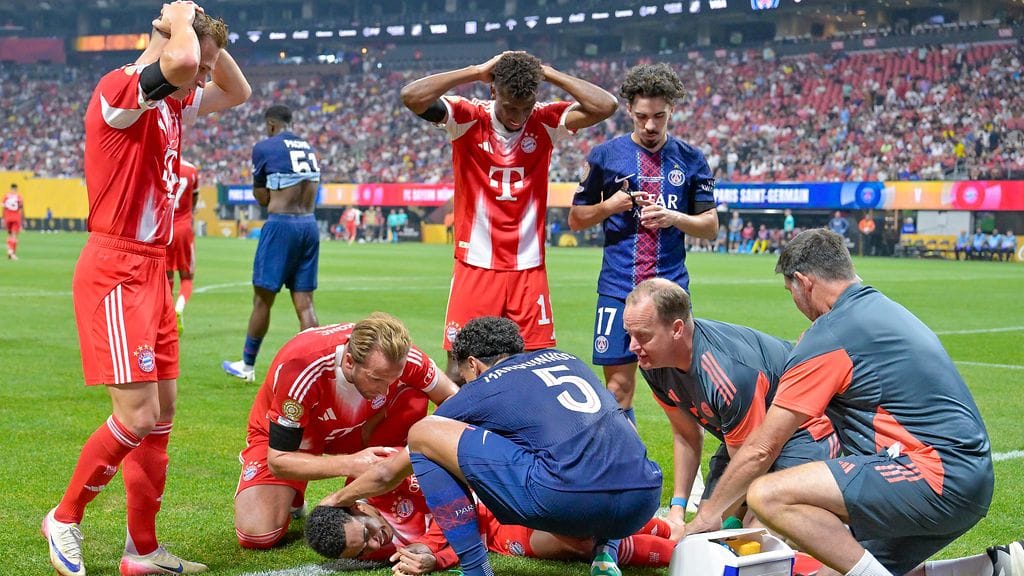 Jamal Musiala loukkaantui vakavasti seurajoukkueiden MM-turnauksen puolivälierässä.